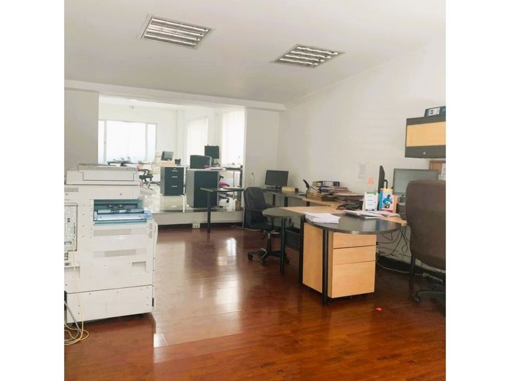 Casa de 4 alcobas en venta en Normandía, Bogotá, 360 m² · foto 9 de 19