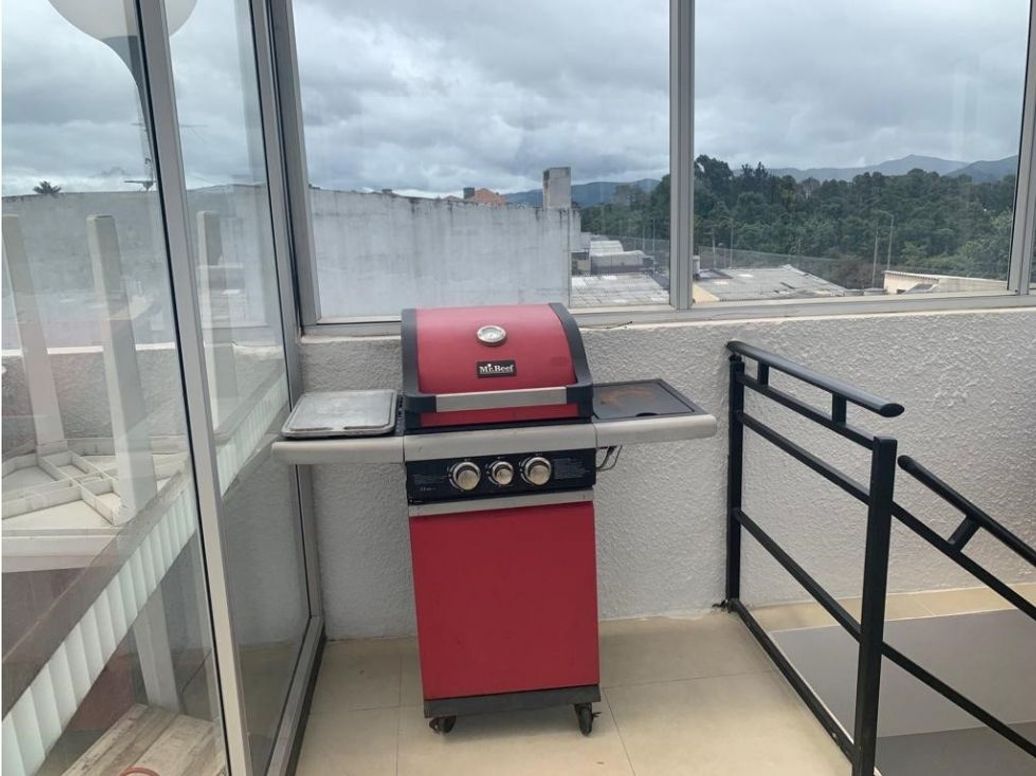 Casa de 4 alcobas en venta en Normandía, Bogotá, 360 m² · foto 14 de 19