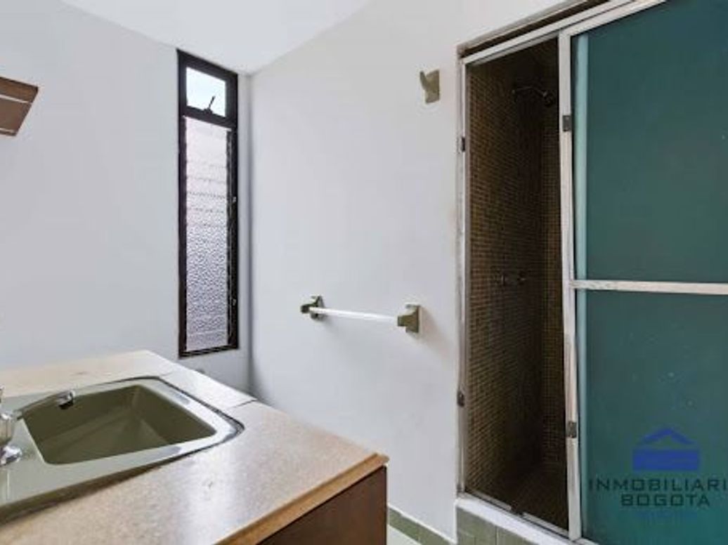 Apartamento de 2 alcobas en venta en Mariscal Sucre, Bogotá, 94 m² · foto 15 de 20