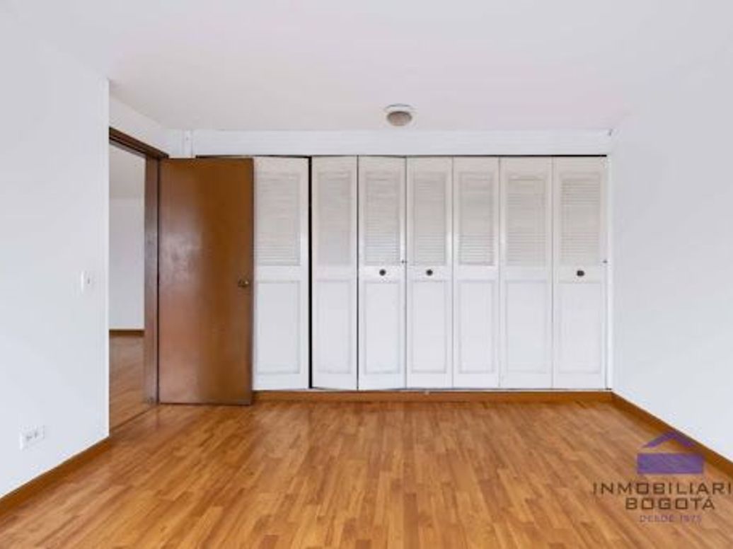 Apartamento de 2 alcobas en venta en Mariscal Sucre, Bogotá, 94 m² · foto 18 de 20