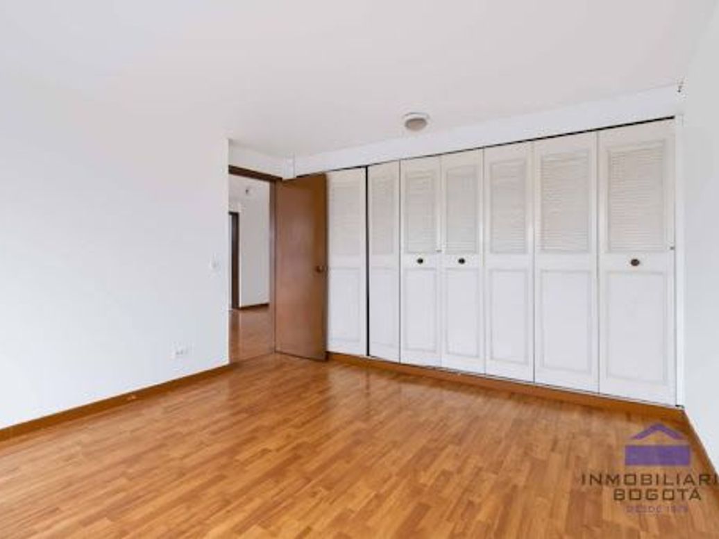 Apartamento de 2 alcobas en venta en Mariscal Sucre, Bogotá, 94 m² · foto 19 de 20