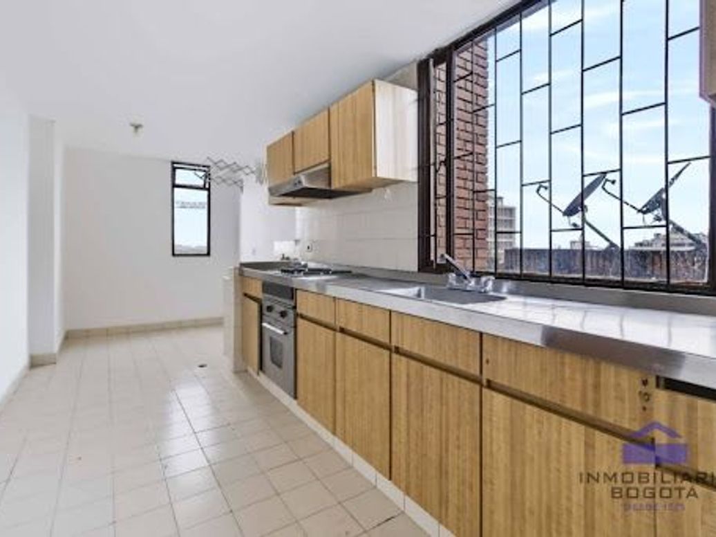 Apartamento de 2 alcobas en venta en Mariscal Sucre, Bogotá, 94 m² · foto 8 de 20