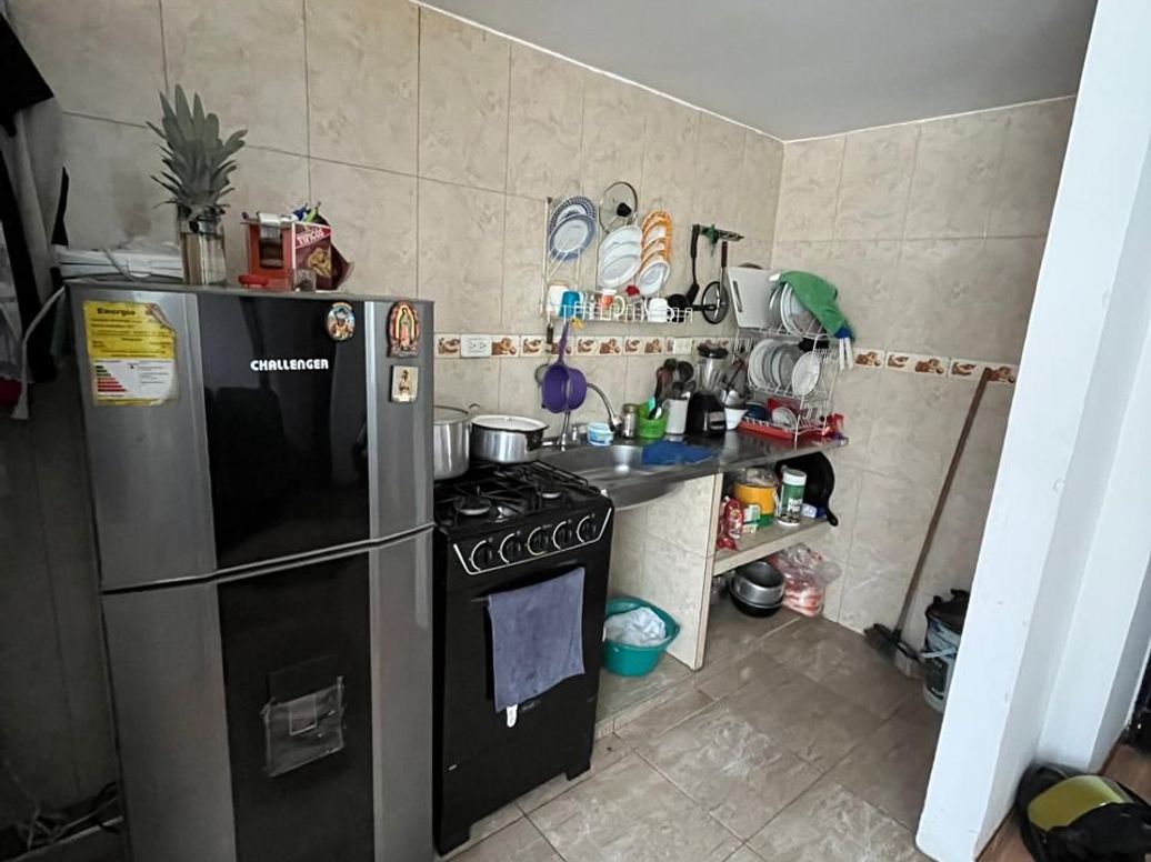 Apartamento de 3 alcobas en venta en Centro Usme, Bogotá, 50 m² · foto 8 de 10