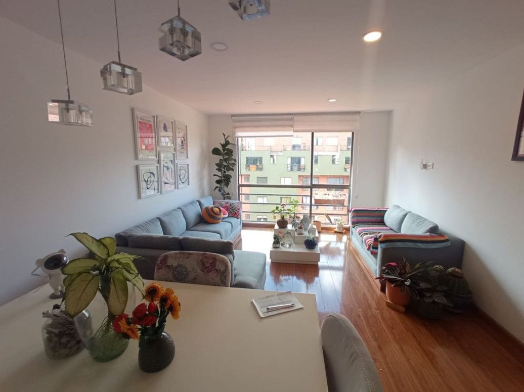 Apartamento de 3 alcobas en venta en La Esperanza Norte, Bogotá, 104 m² · foto 5 de 20