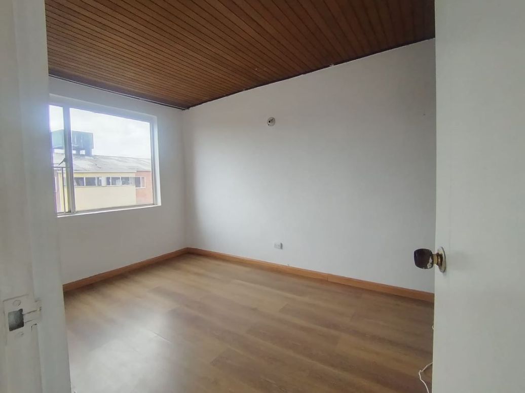 Apartamento de 3 alcobas en venta en Prado Veraniego, Bogotá, 68 m² · foto 9 de 20