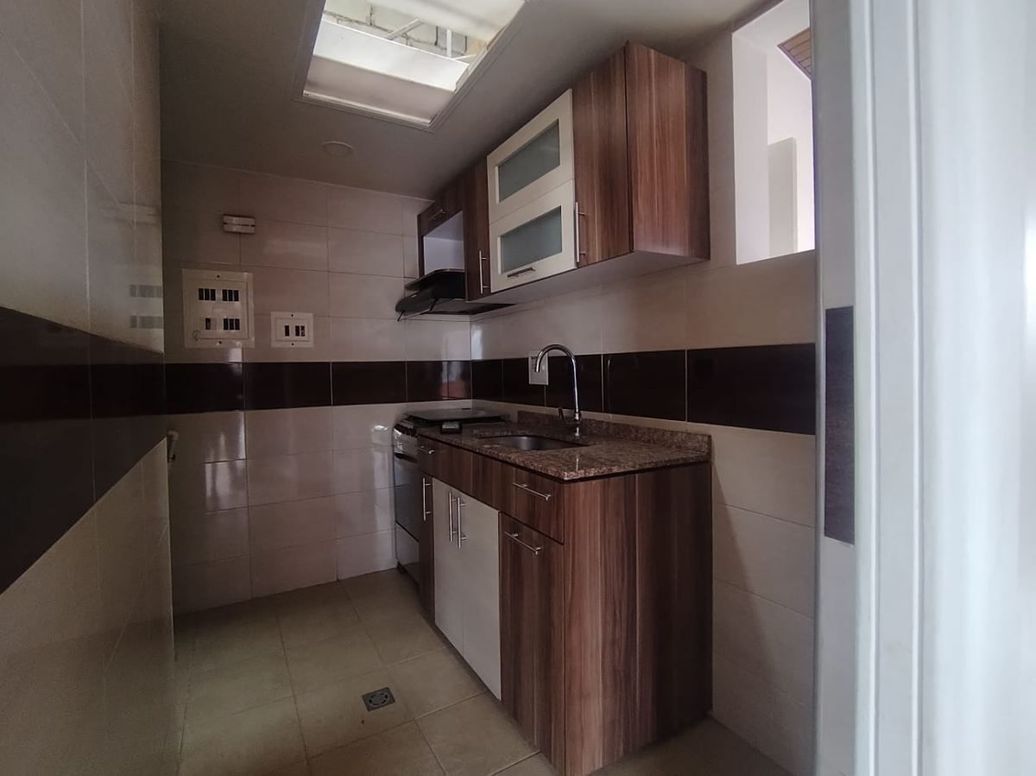 Apartamento de 3 alcobas en venta en Prado Veraniego, Bogotá, 68 m² · foto 7 de 20