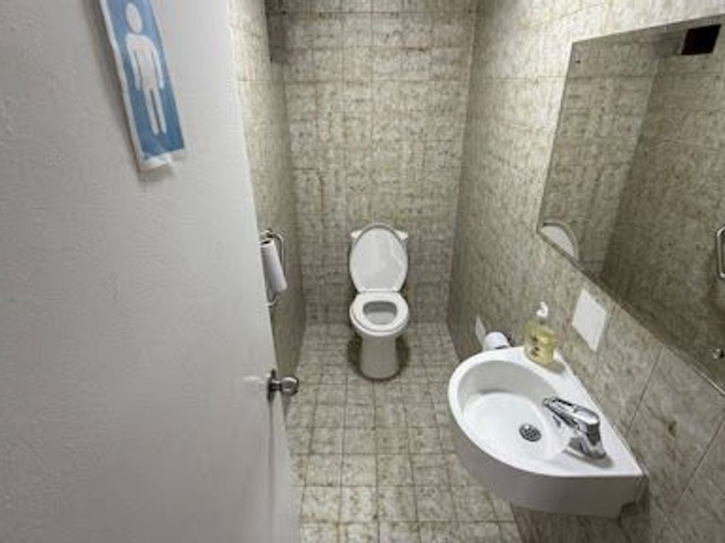 Casa de 5 alcobas en venta en San Nicolás, Bogotá, 133 m² · foto 12 de 20
