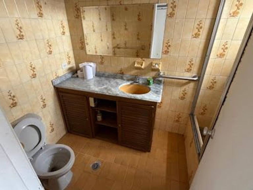 Casa de 5 alcobas en venta en San Nicolás, Bogotá, 133 m² · foto 19 de 20