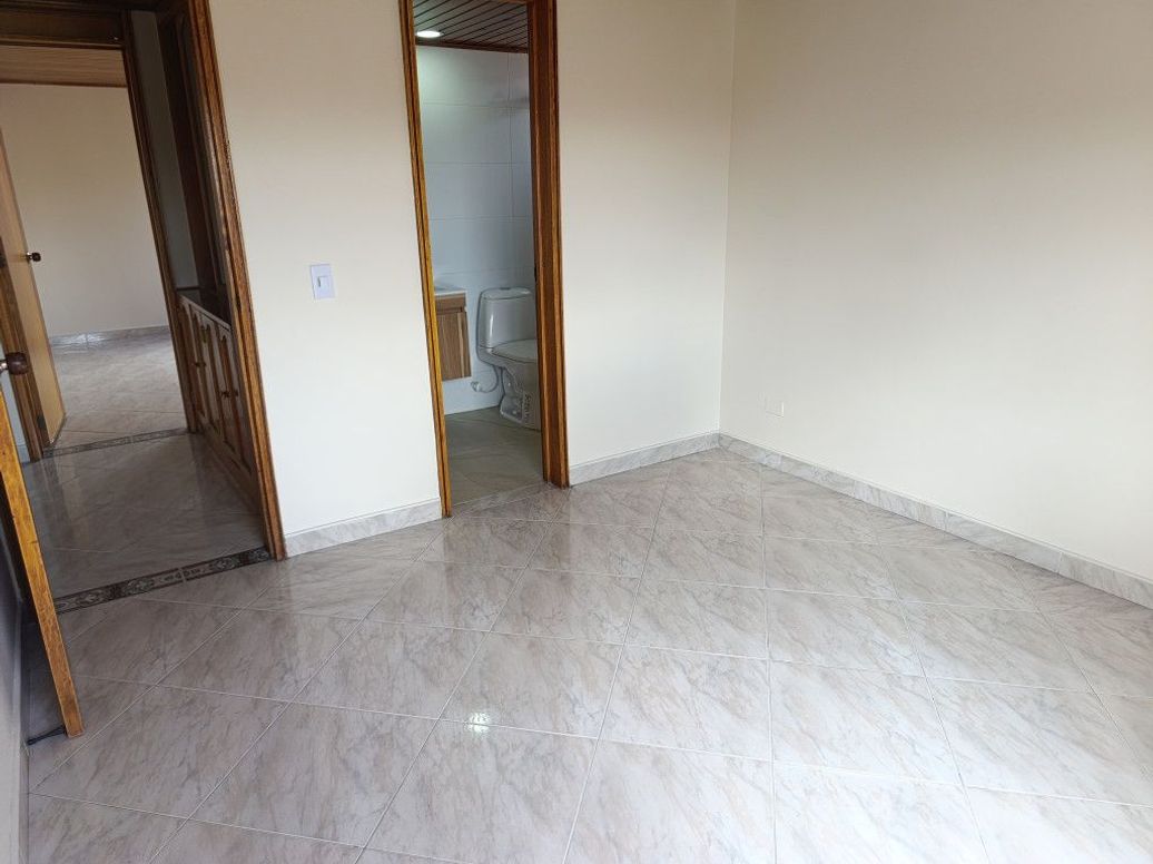 Apartamento de 3 alcobas en venta en Bellavista Occidental, Bogotá, 79 m² · foto 20 de 20