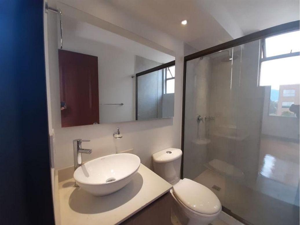 Apartamento en venta en San Luis, Bogotá · foto 9 de 18