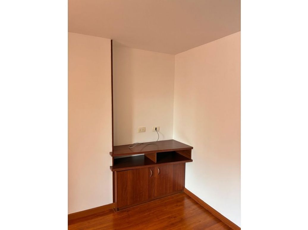Apartamento de 3 alcobas en venta en Lago Cordoba, Bogotá, 106 m² · foto 18 de 20
