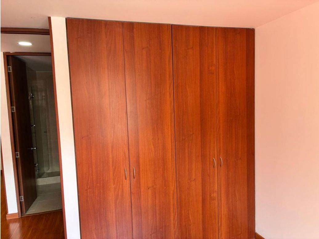 Apartamento de 3 alcobas en venta en Lago Cordoba, Bogotá, 106 m² · foto 13 de 20