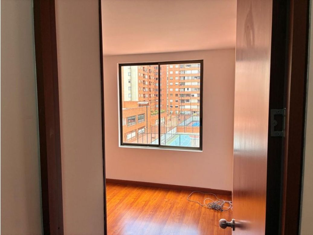 Apartamento de 3 alcobas en venta en Lago Cordoba, Bogotá, 106 m² · foto 11 de 20