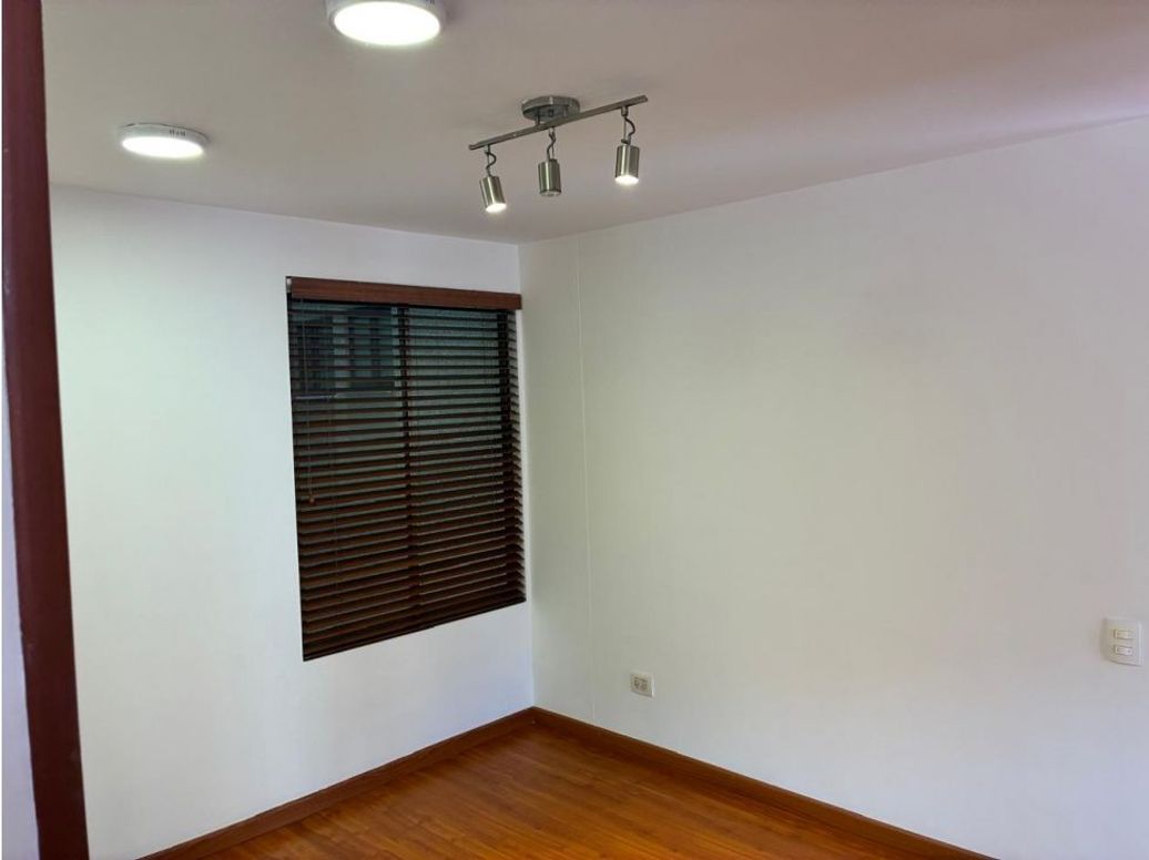 Apartamento de 3 alcobas en venta en Lago Cordoba, Bogotá, 106 m² · foto 8 de 20
