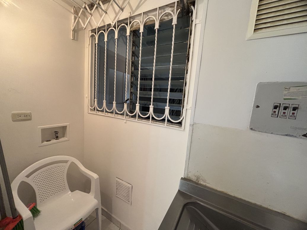 Apartamento de 2 alcobas en venta en Salitre Et. I, Bogotá, 50 m² · foto 4 de 16