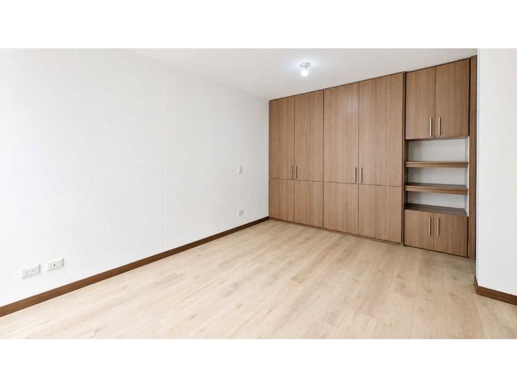 Apartamento de 2 alcobas en venta en Gratamira, Bogotá, 71 m² · foto 6 de 9