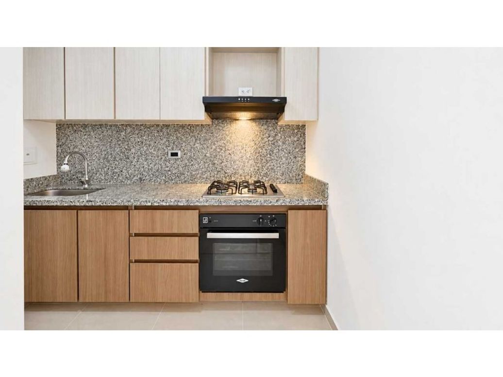 Apartamento de 2 alcobas en venta en Gratamira, Bogotá, 71 m² · foto 3 de 9