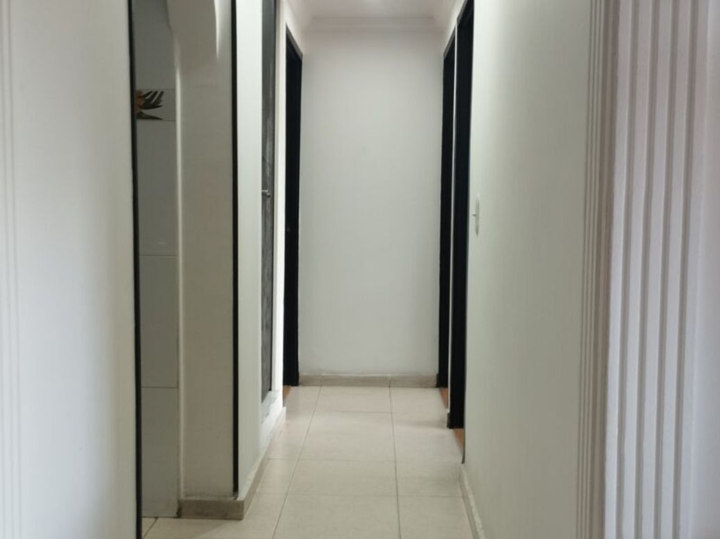 Apartamento de 3 alcobas en venta en Campo Alegre, Bogotá, 54 m² · foto 5 de 15