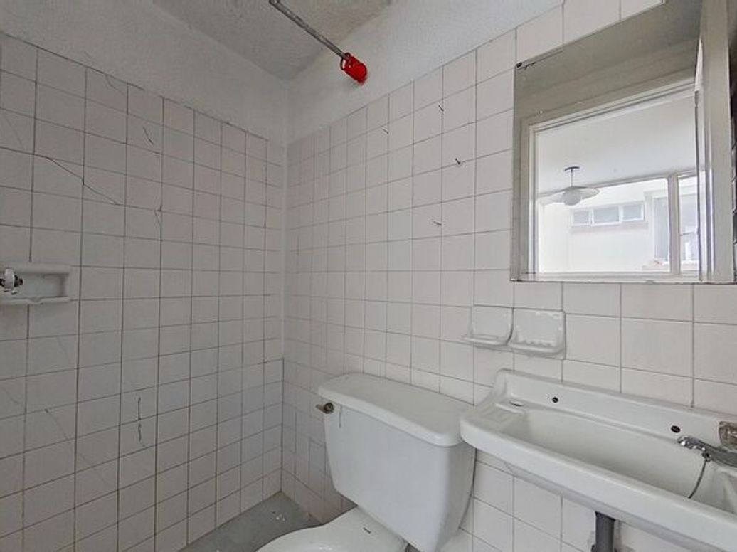 Apartamento de 3 alcobas en venta en La Catedral, Bogotá, 187 m² · foto 5 de 18