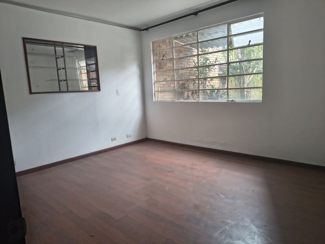 Casa de 6 alcobas en venta en Venecia, Bogotá, 300 m² · foto 6 de 20