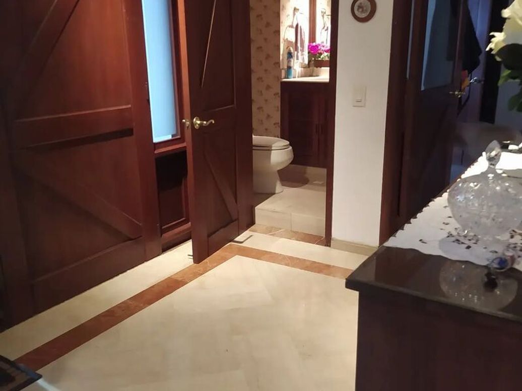 Apartamento de 3 alcobas en venta en Niza Norte, Bogotá, 165 m² · foto 16 de 20
