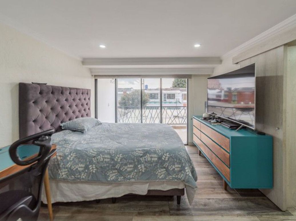 Casa de 4 alcobas en venta en Modelia Occidental, Bogotá, 340 m² · foto 17 de 20