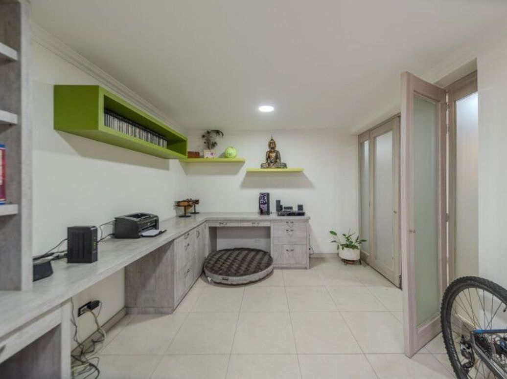 Casa de 4 alcobas en venta en Modelia Occidental, Bogotá, 340 m² · foto 10 de 20