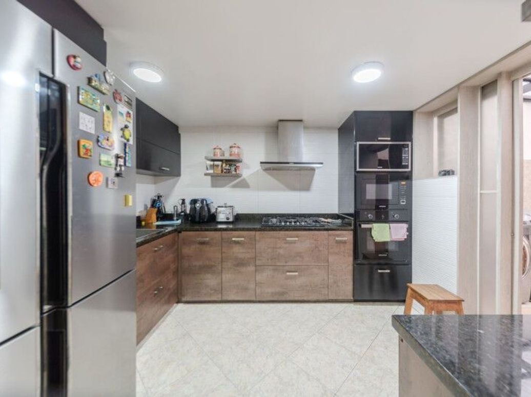 Casa de 4 alcobas en venta en Modelia Occidental, Bogotá, 340 m² · foto 7 de 20