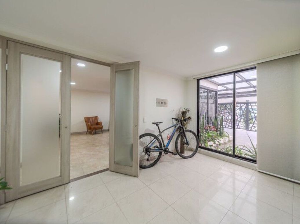 Casa de 4 alcobas en venta en Modelia Occidental, Bogotá, 340 m² · foto 9 de 20