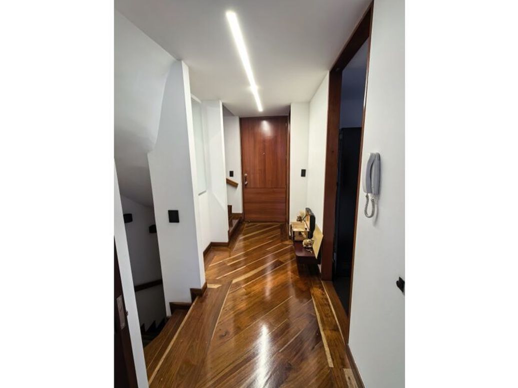 Casa de 2 alcobas en venta en Santa Rosa, Bogotá, 268 m² · foto 5 de 20
