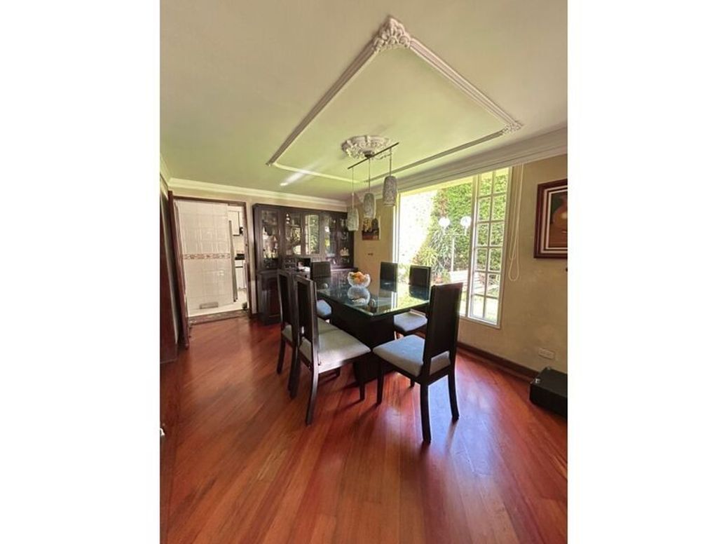 Casa de 4 alcobas en venta en Acacias Usaquen, Bogotá, 190 m² · foto 6 de 20