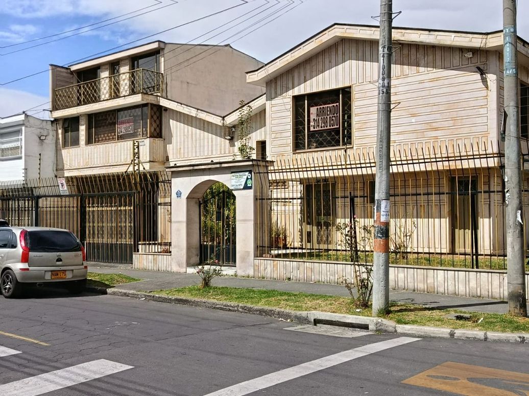 Casa en arriendo en Quinta Paredes, Bogotá · foto 19 de 20