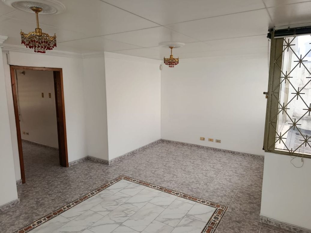 Casa en arriendo en Quinta Paredes, Bogotá · foto 8 de 20