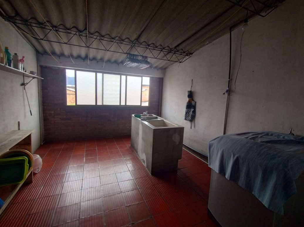 Casa de 8 alcobas en venta en La Cabaña, Bogotá, 541 m² · foto 20 de 20
