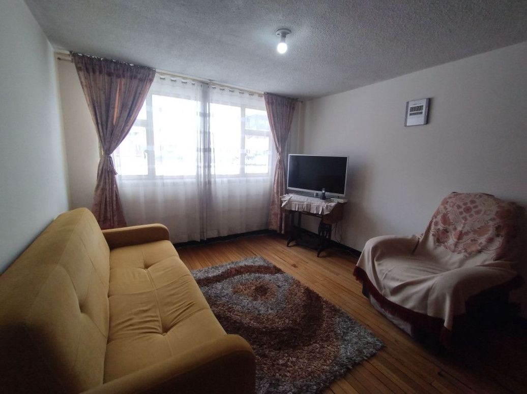 Casa de 8 alcobas en venta en La Cabaña, Bogotá, 541 m² · foto 7 de 20