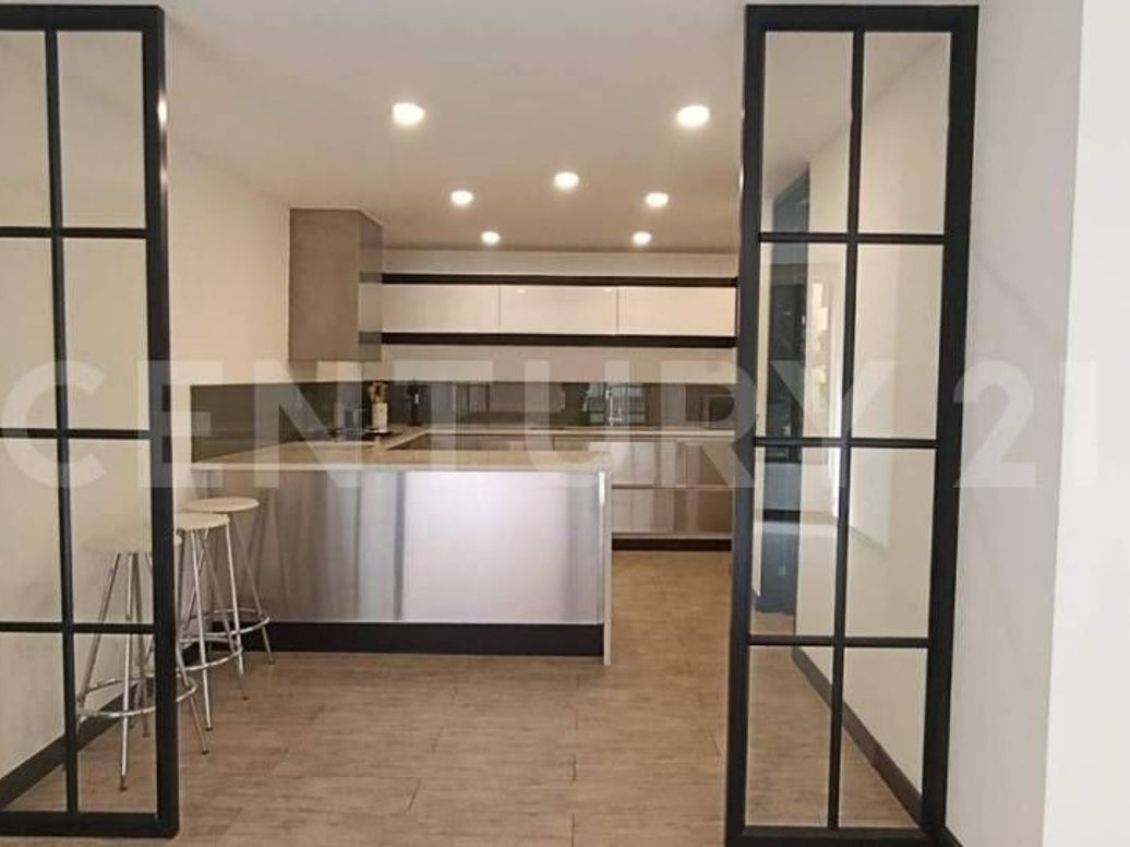 Apartamento de 2 alcobas en arriendo en El Nogal, Bogotá, 136 m² · foto 4 de 14