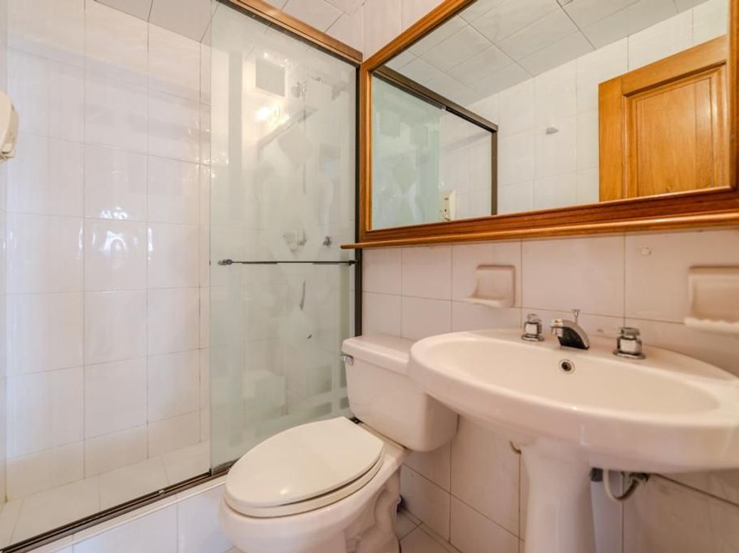 Apartamento de 3 alcobas en venta en Santa Barbara Occidental, Bogotá, 98 m² · foto 17 de 20
