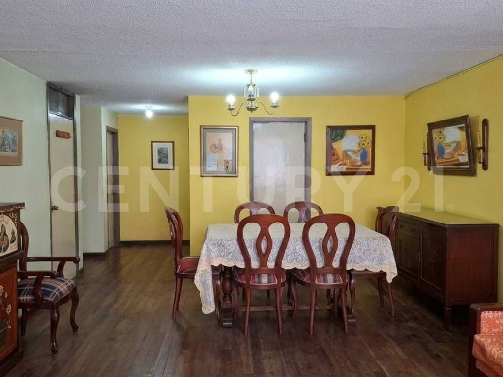 Casa de 5 alcobas en venta en Santa Isabel, Bogotá, 176 m² · foto 4 de 16