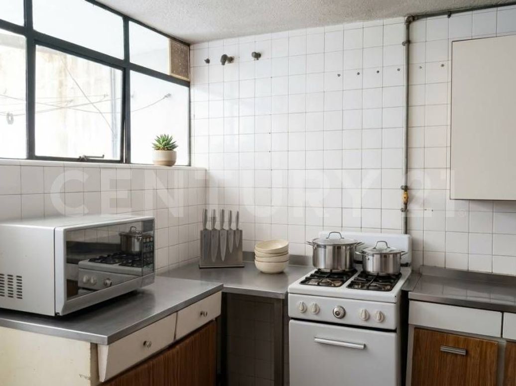 Casa de 5 alcobas en venta en Santa Isabel, Bogotá, 176 m² · foto 6 de 16