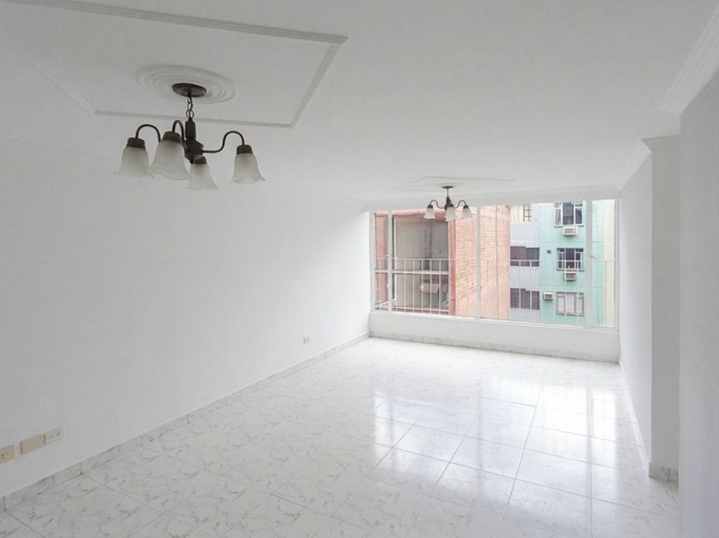 Apartamento de 3 alcobas en venta en Minuto De Dios, Bogotá, 84 m² · foto 2 de 20