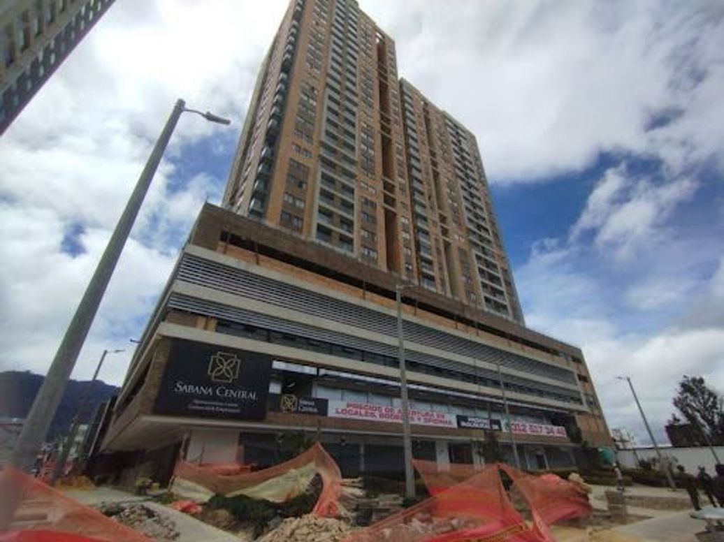 Apartaestudio en venta en La Sabana, Bogotá, 32 m² · foto 2 de 19