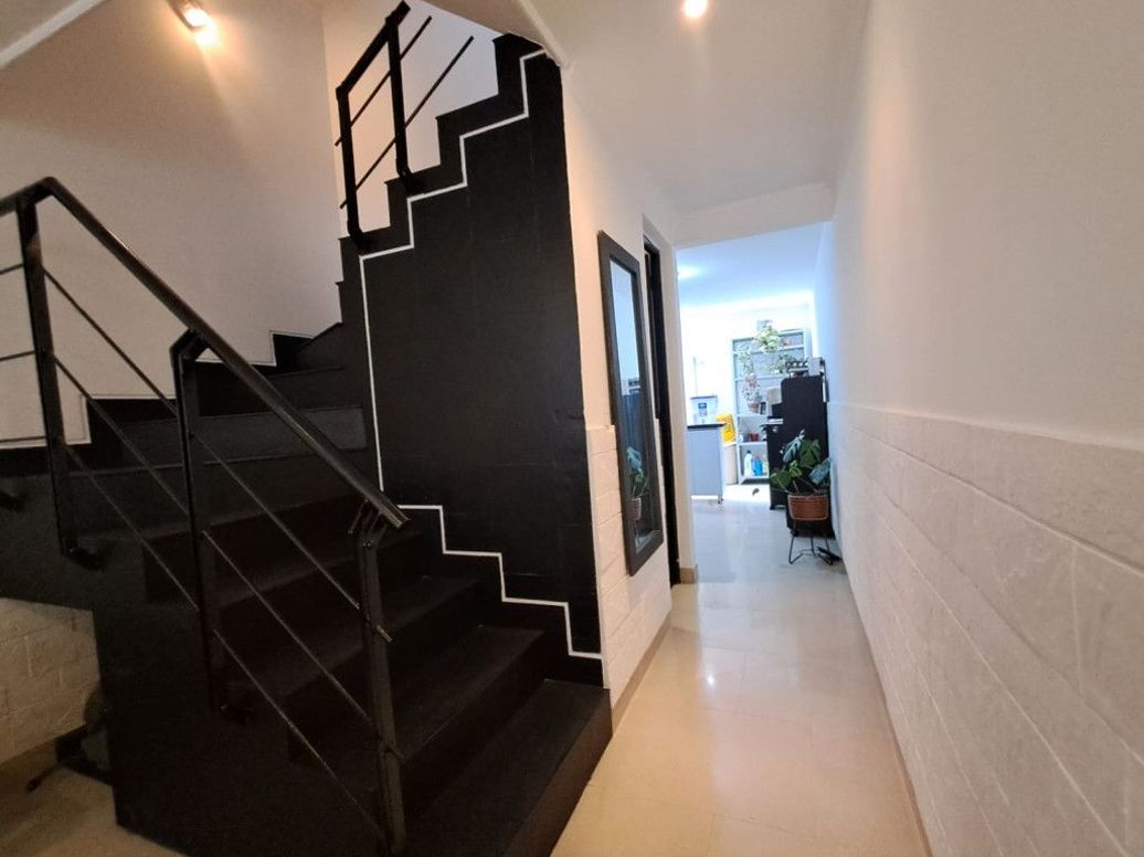 Casa de 4 alcobas en venta en Gilmar, Bogotá, 108 m² · foto 3 de 17