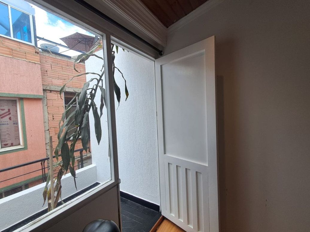Casa de 4 alcobas en venta en Gilmar, Bogotá, 108 m² · foto 9 de 17