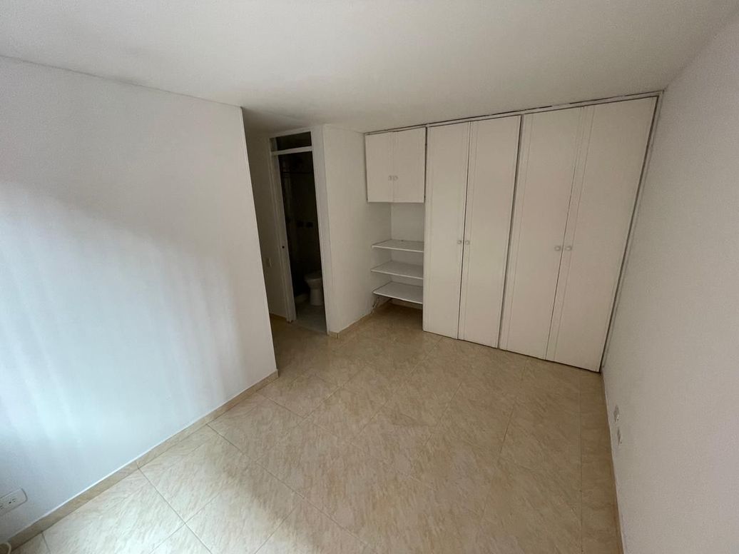 Apartamento de 3 alcobas en venta en Victoria Norte, Bogotá, 62 m² · foto 9 de 11