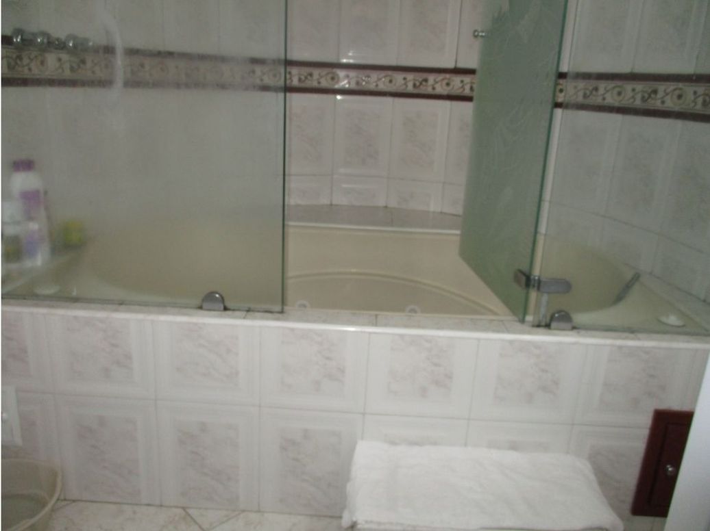 Casa de 4 alcobas en venta en Pontevedra, Bogotá, 240 m² · foto 16 de 20