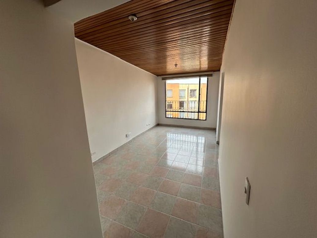 Apartamento de 2 alcobas en venta en Timiza A, Bogotá, 48 m² · foto 2 de 20