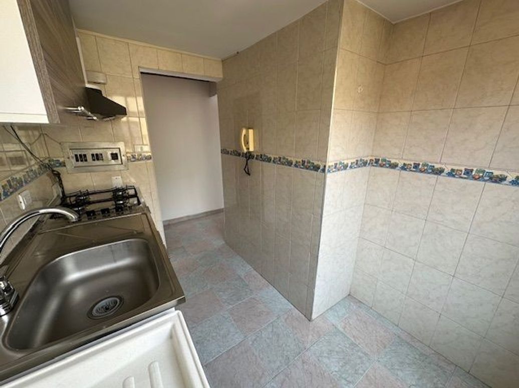 Apartamento de 2 alcobas en venta en Timiza A, Bogotá, 48 m² · foto 7 de 20