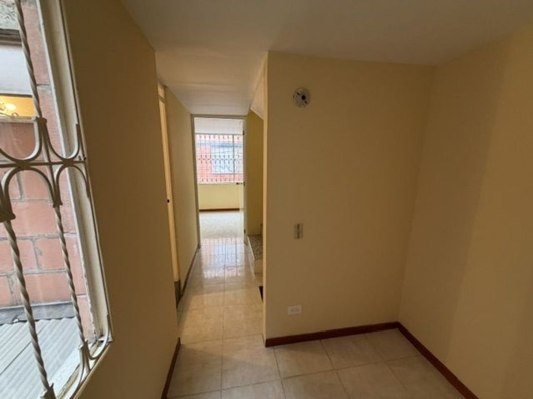 Casa de 4 alcobas en venta en Alameda De Santa Monica Et. Iv, Bogotá, 65 m² · foto 11 de 20