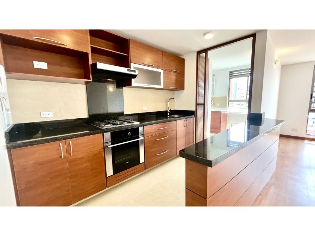 Apartamento de 3 alcobas en venta en Cedritos, Bogotá, 105 m² · foto 7 de 20