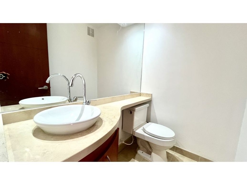 Apartamento de 3 alcobas en venta en Cedritos, Bogotá, 105 m² · foto 6 de 20